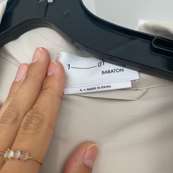 Beige trench coat - Picture 3 of 5